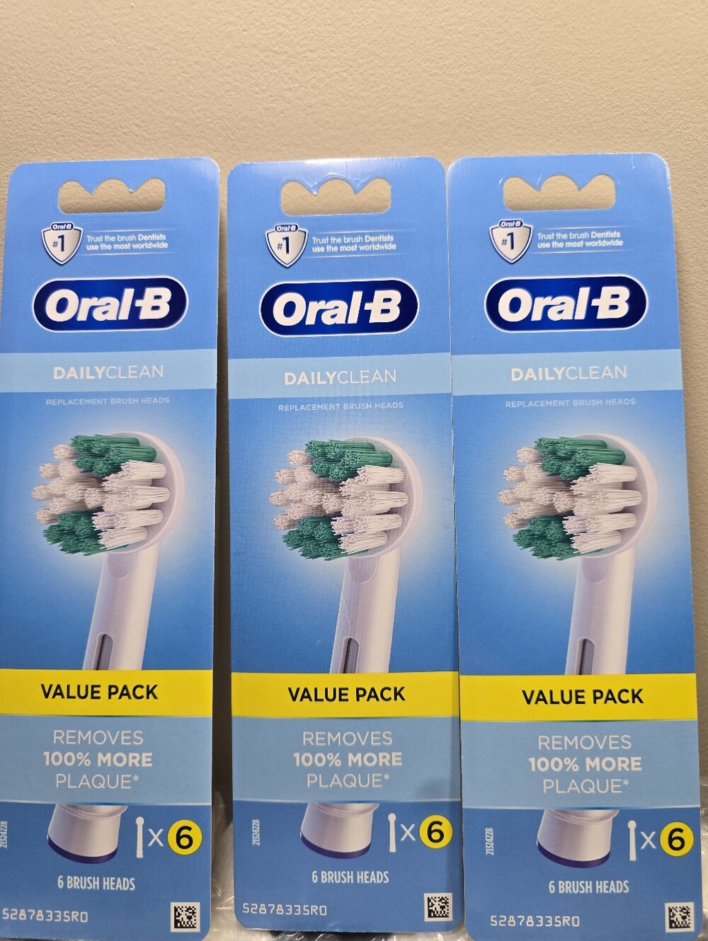 ORAL B DailyClean Replacement Brush Heads Value Pack - White & Green 3 PACKS $30